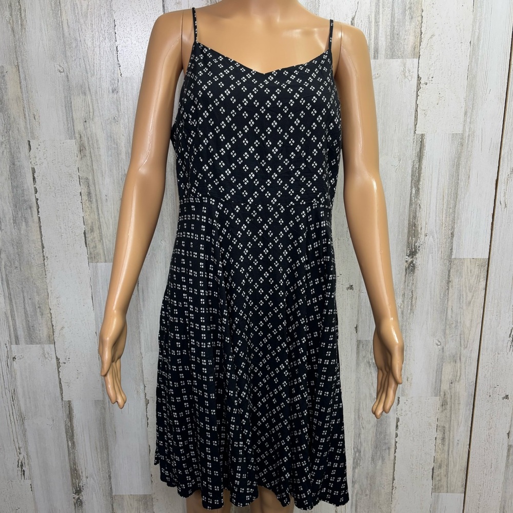 Old Navy Black Geometric Patterned Cami Dress
